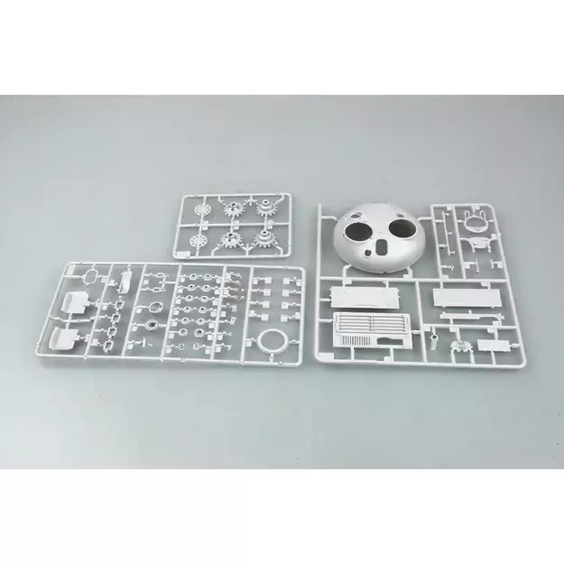 Trumpeter TR00377 -  T-62 Mod 1972, 1/35 4
