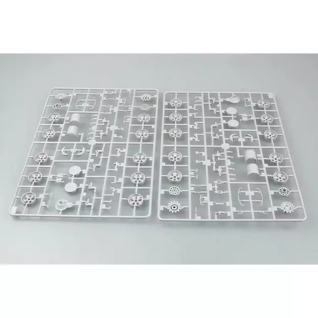Trumpeter TR00377 -  T-62 Mod 1972, 1/35 6