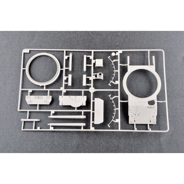 Trumpeter TR01552 - T-62 Mod.1975 (Mod.1972+KTD2), 1/35 7