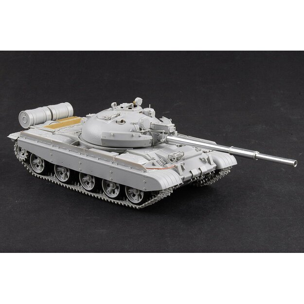 Trumpeter TR01553 - T-62 BDD Mod.1984 (Mod.1962 modification), 1/35 12