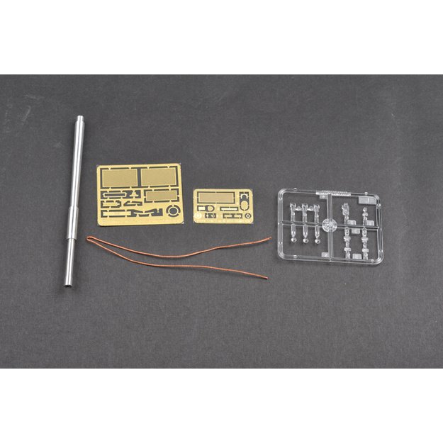Trumpeter TR01556 - T-62 ERA (Mod.1972), 1/35 8