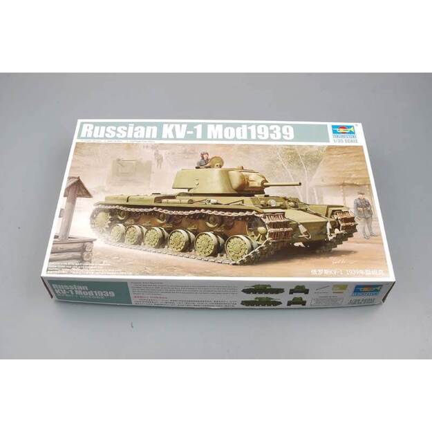 Trumpeter TR01561 - KV-1M1939, 1/35 1