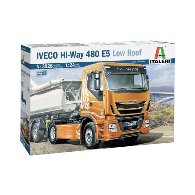 Italeri IT3928 - IVECO HI-WAY 480 E5 LOW ROOF, 1/24