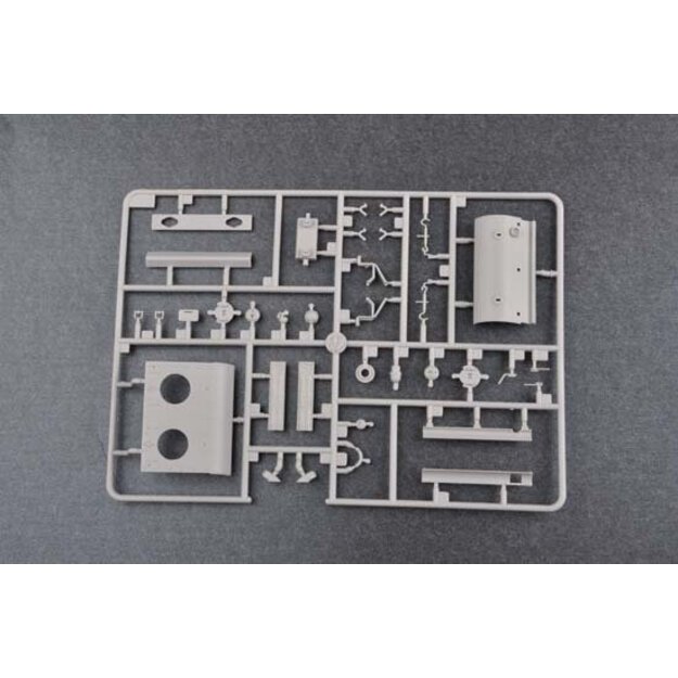 Trumpeter TR01572 - KV-8S Heavy Tank, 1/35 7