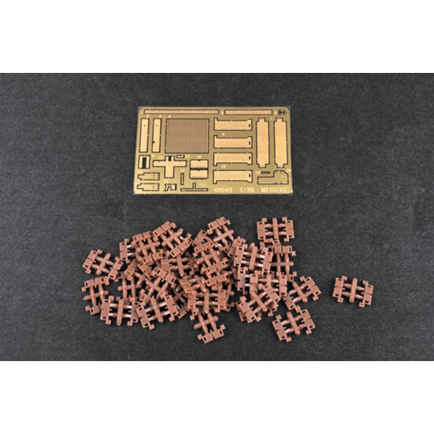 Trumpeter TR01046 -  Mittlere Artillerie Raketen System (MARS), 1/35 5