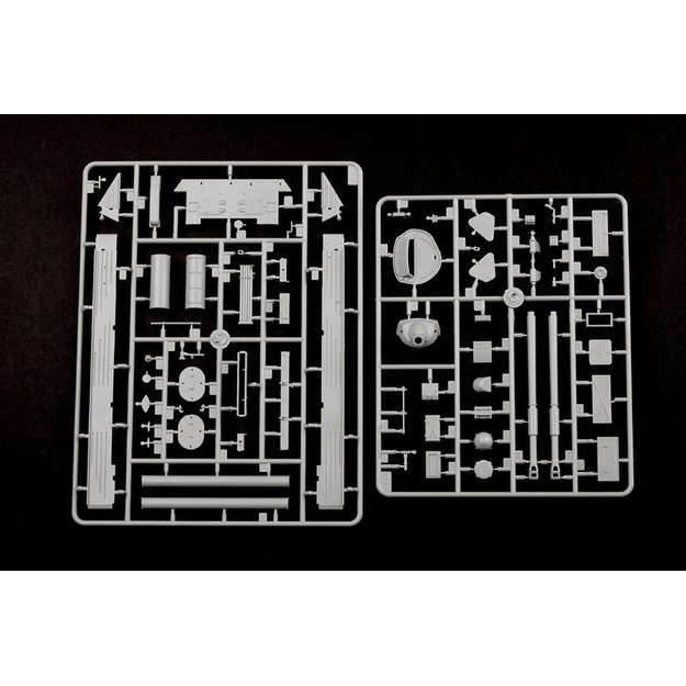 Trumpeter TR01588 - ASU-85 airborne self-propelled gun Mod.1956, 1/35 9