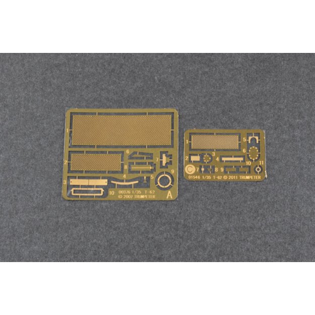 Trumpeter TR01550 - T-62 Mod.1975 (With KMT-6 Mine Plow), 1/35 8