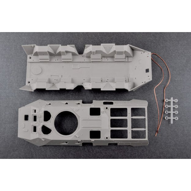 Trumpeter TR01595 - BTR-80A APC, 1/35 8